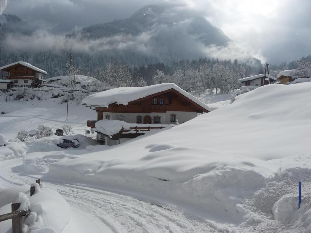 Landhaus Maria Finkenberg Luaran gambar